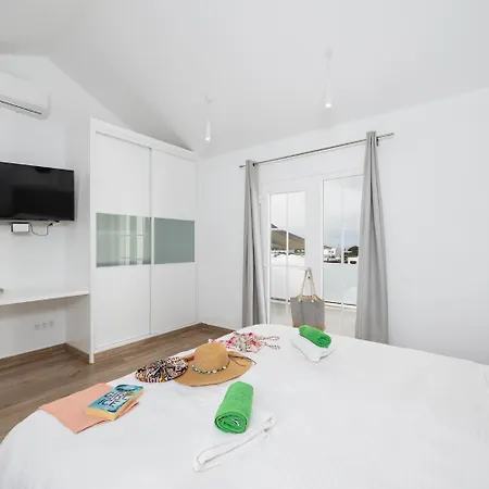 Villa Secret 2 *
